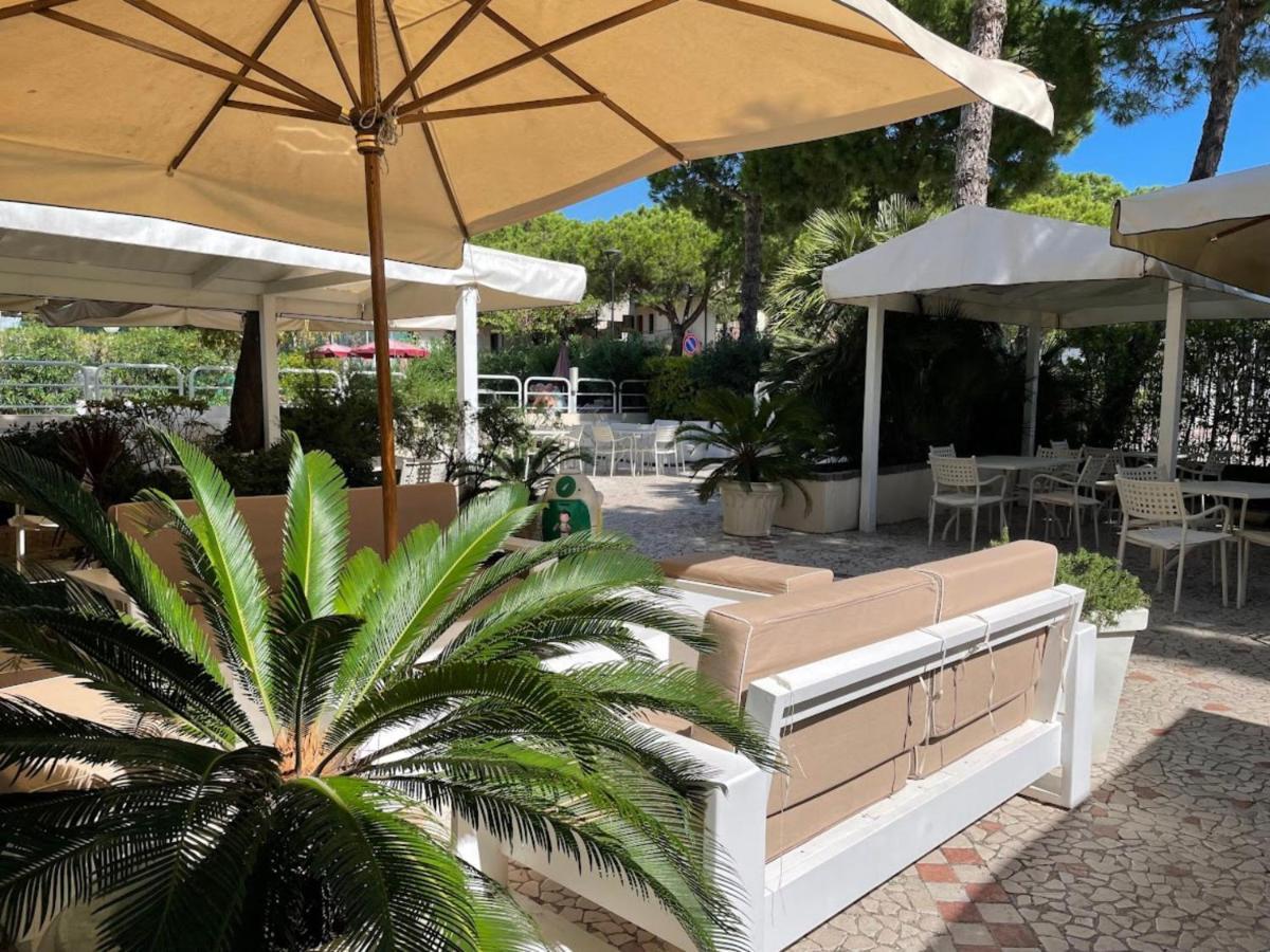 Hotel Franca Milano Marittima Luaran gambar